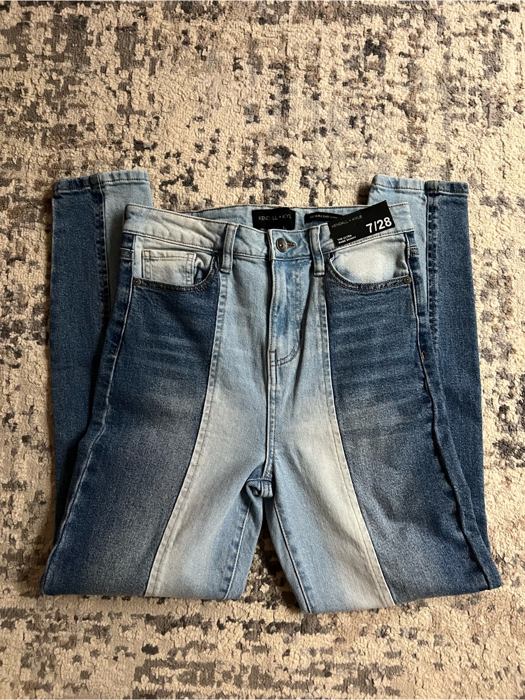 Kendall & Kylie Two-Tone Light And Dark Blue Skinny Jeans — image 3 of 8